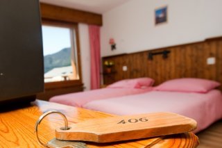 Pas moins de 43% des hôteliers des régions alpines de Suisse affirment ne pas être satisfaits de la saison estivale. (archive)